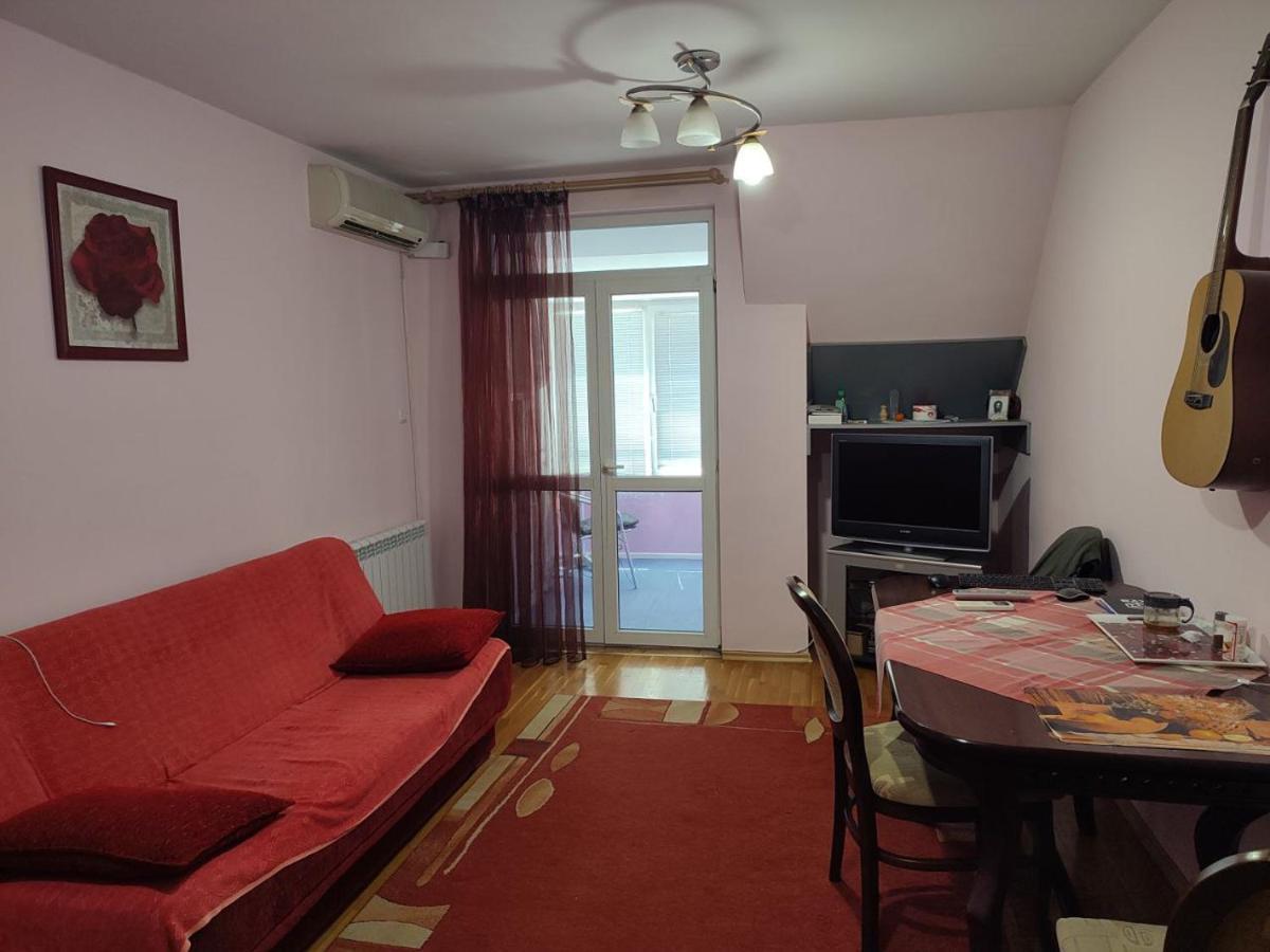 Spring Nebula Aparthotel Varna ภายนอก รูปภาพ