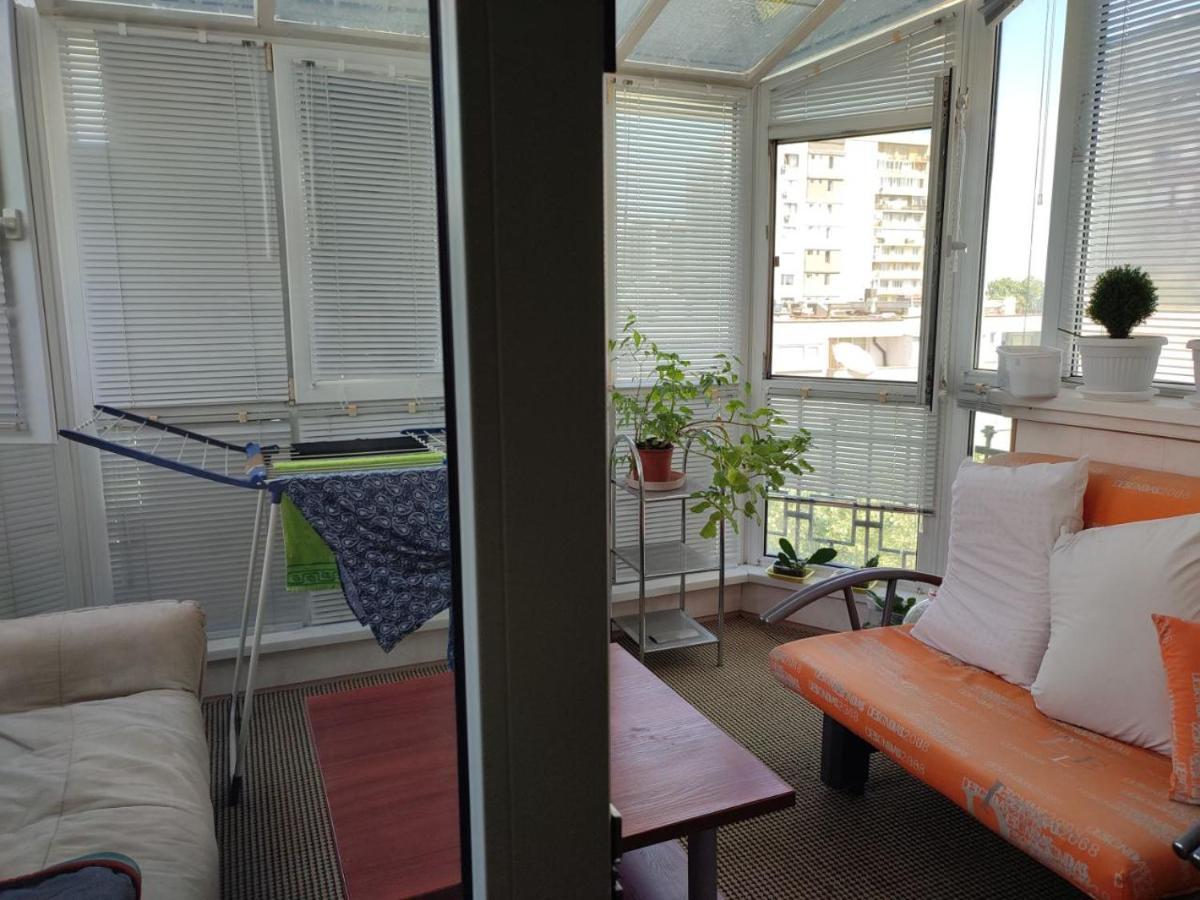 Spring Nebula Aparthotel Varna ภายนอก รูปภาพ