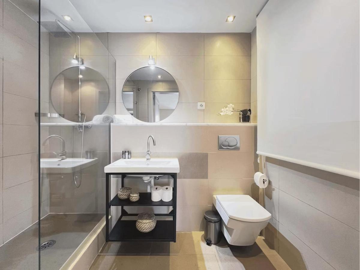 Spring Nebula Aparthotel Varna ภายนอก รูปภาพ